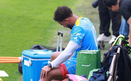 Xuân Son chấn thương ngay buổi tập đầu tiên của ĐT Việt Nam