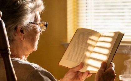 Hàng xóm của tôi 97 tuổi, sống một mình và tự chăm sóc bản thân. Bí quyết sống thọ của bà chỉ gói gọn trong một câu