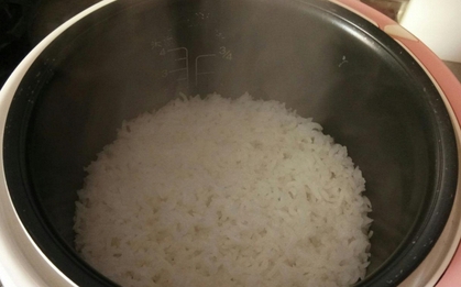 Bác sĩ chuyên khoa Phổi cảnh báo người dùng nồi cơm điện