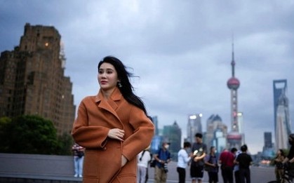 Người phụ nữ nộp đơn ly hôn mới phát hiện mình có tới 4 đời chồng: "Tôi không hề quen biết những người này"