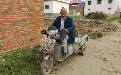 Phát hiện người đàn ông sống bằng tiền trợ cấp 33 triệu đồng/năm bỗng có thu nhập hơn 497 triệu, mua ô tô hơn 611 triệu: Cảnh sát vào cuộc điều tra