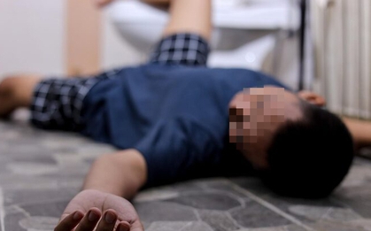 Người đàn ông tử vong vì... rặn quá mạnh khi đi vệ sinh: 4 nhóm người được bác sĩ cảnh báo "ĐỪNG GẮNG SỨC!"