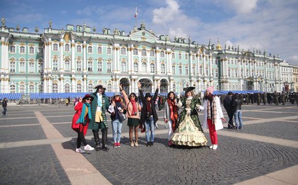 Tin rất vui: Thêm 1 quốc gia xem xét miễn visa cho khách Việt, đã có đường bay thẳng