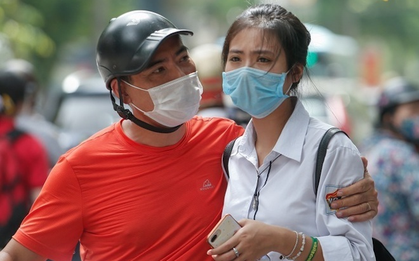 Gần 60.000 sĩ tử Hà Nội không có suất lớp 10 công lập, phụ huynh lo "tỷ lệ chọi"