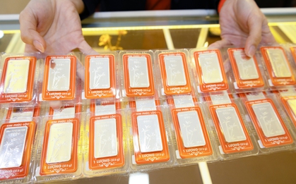 Giá bạc hôm nay 27-3: Người mua "bạc giấy" 120 triệu đồng/kg, lúc nhận chỉ còn 73 triệu đồng