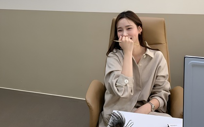 "Bạn sẽ giải thích màu đỏ cho người mù như thế nào?" - Cô gái trả lời 1 câu, được nhận việc ngay