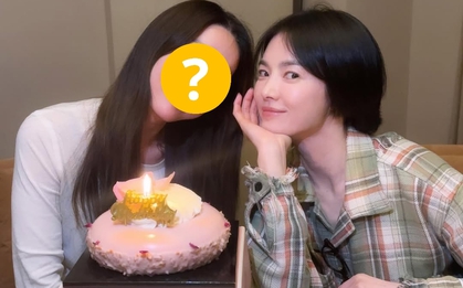 Mỹ nhân sát cánh bên Song Hye Kyo sau khi nữ diễn viên bị tố hủy hoại hôn nhân với Song Joong Ki