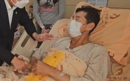 Người đàn ông ung thư giai đoạn cuối vẫn xin xuất viện đi làm, bác sĩ nói thẳng: Không rượu, không thuốc nhưng "nghiện" 1 thứ…