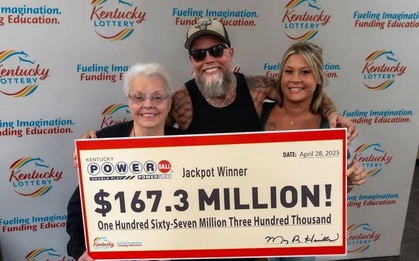 Trúng số 4.400 tỷ đồng vẫn trèo tường ăn trộm 'vì đam mê'