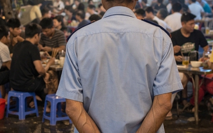 Bảo vệ quán ốc ở TP.HCM nhận niềm vui bất ngờ