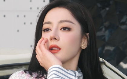 Xót cho Địch Lệ Nhiệt Ba hiện tại