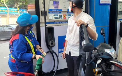 Chiều nay, giá xăng dầu tăng mạnh tới gần 8.500 đồng/lít, dầu diesel lên trên 30.000 đồng/lít