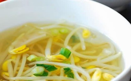 5 loại rau được coi là "vua thải độc" trong thời tiết nắng nóng, 4 loại đầu chợ Việt chẳng bao giờ thiếu!