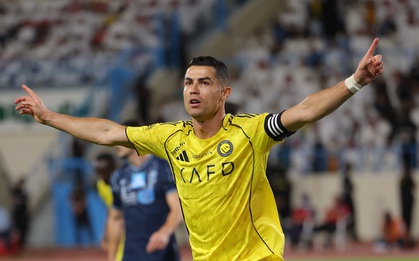Ronaldo cán mốc 968 bàn thắng, ghi 24 bàn/24 trận đưa Al Nassr đi vào lịch sử ở tuổi 41