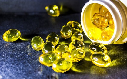 Vì sao không phải ai cũng nên uống omega-3? Bác sĩ Bệnh viện Bạch Mai giải thích