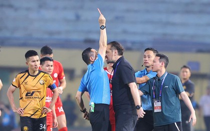 HLV Popov bị cấm chỉ đạo 4 trận, phạt 20 triệu đồng vì phản ứng quá khích ở V.League