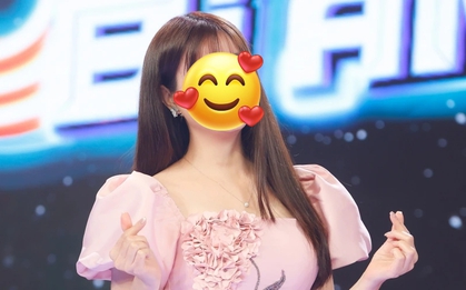 Sao Việt nhiều năm "cầu" con mới thành: Giờ đầu tư cho con học trường xịn, mới nhỏ xíu đã rất ham học