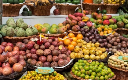 Đi chợ mua trái cây, nên chọn quả to hay quả nhỏ? Nhiều người chọn sai