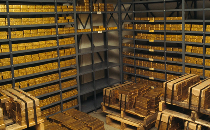 Tài sản an toàn nhất bị xả hàng: Vì sao một loạt ngân hàng trung ương bán vàng giữa khủng hoảng?