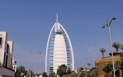 Khách sạn xa xỉ ở Dubai đóng cửa