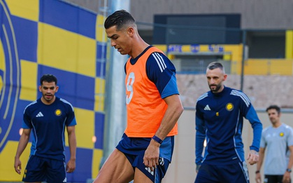 Ronaldo báo tin vui