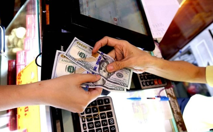 Công an cảnh báo tới người dân sử dụng hộ chiếu, CCCD đi mua ngoại tệ vì mục đích sau