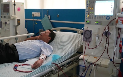 Nam tài xế suy thận nặng, người vợ chỉ nói 1 câu: "Anh ấy không chịu nghe lời tôi, giờ thì đã muộn"