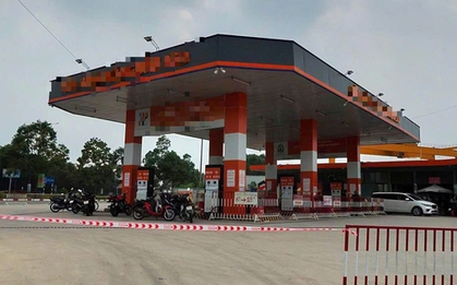 Điều tra vụ bé gái 2 tuổi bị ôtô cán tử vong tại cây xăng