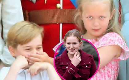 Savannah Phillips là ai mà dám "bịt miệng" Hoàng tử George trên ban công Điện Buckingham?