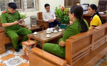 Người phụ nữ SN 1985 đến chi nhánh ngân hàng Agribank rút tiền tiết kiệm, giao dịch viên đang làm thủ tục phải vội báo công an