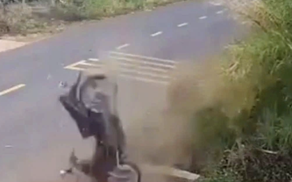 Cục CSGT công bố thêm video vụ tai nạn giao thông khiến nam sinh lớp 12 tử vong ở Đắk Lắk