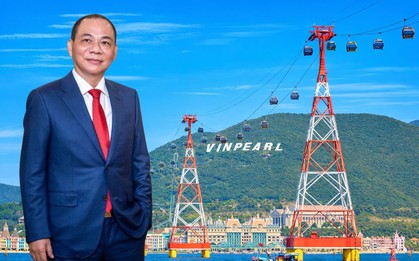Khu vui chơi của tỷ phú Phạm Nhật Vượng có màn “chơi lớn” trên bầu trời vịnh biển Nha Trang đúng dịp lễ 30/4 - 1/5