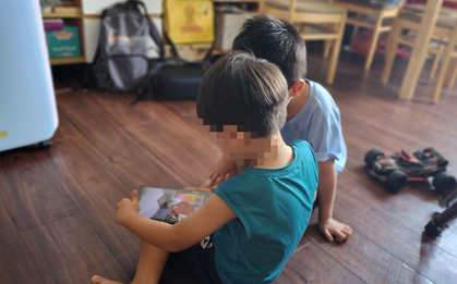 Lời khuyên cho phụ huynh có con nghiện điện thoại