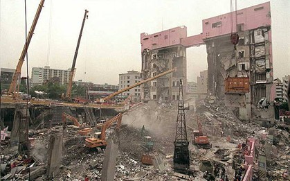 Hàn Quốc: Nỗi đau 30 năm sau thảm họa sập tòa nhà bách hóa trong 20 giây khiến 1.500 người bị chôn vùi