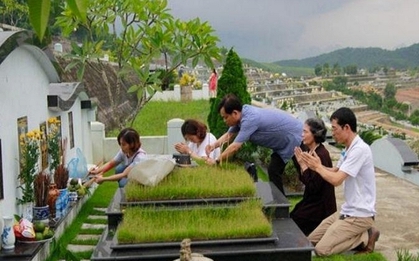 Đi tảo mộ Thanh Minh: 3 loại quả không mang, 1 vật hạn chế cúng