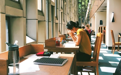 "Đại thanh lọc" ngành học toàn cầu: Vì sao những ngành từng rất hot nay bị xóa sổ, số khác lại càng học càng có giá?