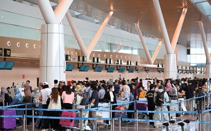 Cảnh báo nóng đến những người đặt phòng khách sạn, vé máy bay, làm visa để đi du lịch dịp lễ 30/4-1/5