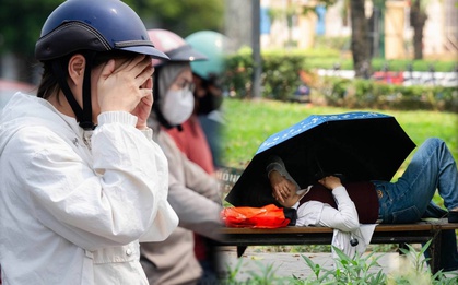 Giữa trưa 38 độ C ở Hà Nội: Công viên biến thành “phòng ngủ trưa” bất đắc dĩ của người lao động