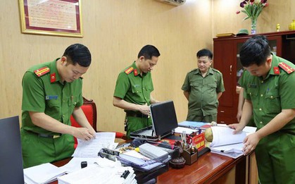 Cận cảnh khám xét, bắt giữ một Giám đốc Trung tâm trợ giúp xã hội