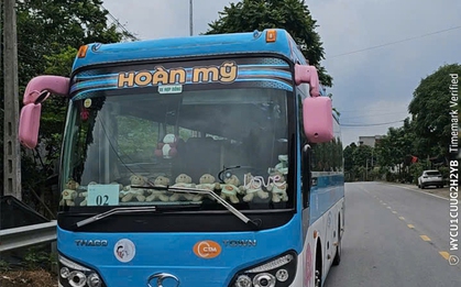 Tài xế không bằng lái chở 20 người đi thiện nguyện lên Lào Cai
