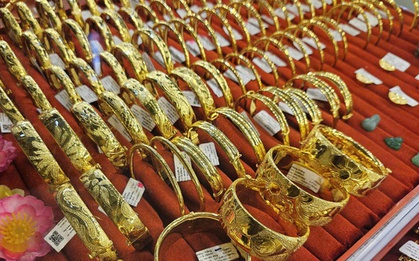 Tối 11-5, giá vàng miếng SJC, vàng nhẫn rớt mạnh theo thế giới