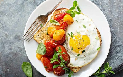 Không cần detox hay nhịn tinh bột: 6 thói quen ăn uống giúp cơ thể tự gầy đi