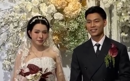 Cam thường bắt trọn nhan sắc Bích Hạnh trong ngày cưới Văn Thanh, có khác xa ảnh trên mạng như dân tình nói?