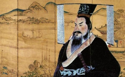 Hoàng đế Trung Quốc thường mặc áo vàng, sao Tần Thủy Hoàng chọn màu đen?