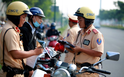 Một lỗi rất nhiều người đi xe máy, ô tô mắc phải, nhưng có thể phải trả lên tới 22 triệu đồng