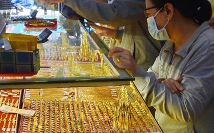 Giá vàng hôm nay 15-5: Đảo chiều lao xuống