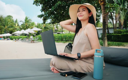 4 cách vệ sinh bình giữ nhiệt sạch tận đáy