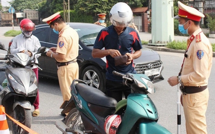Không chỉ bị phạt tới 14 triệu đồng, người đi xe máy còn có thể mất xe nếu phạm lỗi này