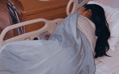 Một phụ nữ 56 tuổi nhiễm HIV kể lại: "Tôi giấu chồng suốt 5 năm, tôi đau đớn nhưng sợ bị bỏ rơi"