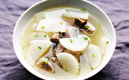 Ăn sống thải độc, nấu chín tốt cho phổi, hầm kỹ bổ dạ dày: Loại củ được ví như "nhân sâm trắng" của người Việt